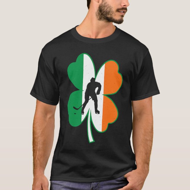 Camiseta Hockey Player Lucky Shamrock Ireland Flag St Patri (Anverso)