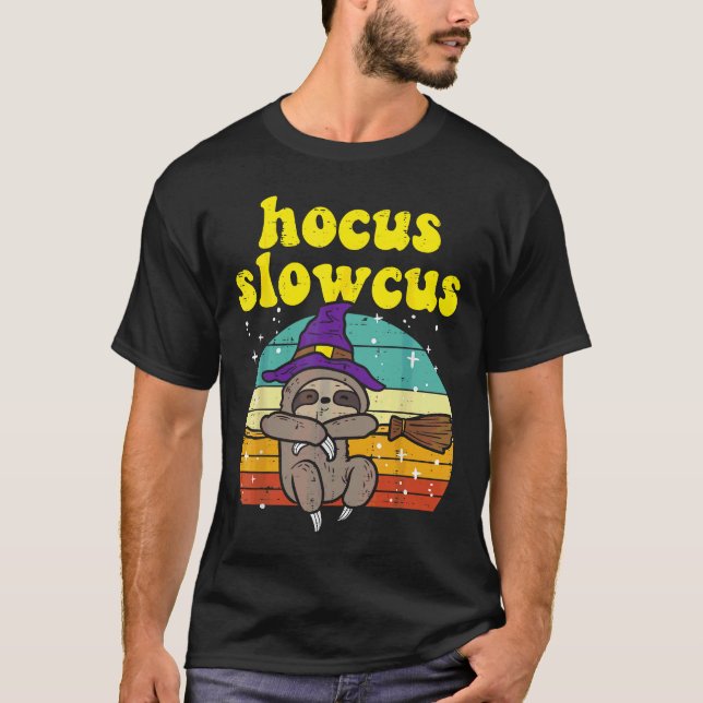 Camiseta Hocus Slowcus Witch Slote Retro Cute el pesebre an (Anverso)