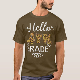 Camiseta Hola 4° Grado De Vuelta A La Escuela Leopard Heart