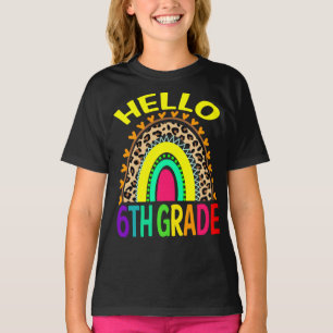 Camiseta Hola 6° grado Leopardo Arcoiris de vuelta a la esc