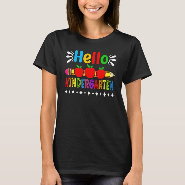 Camiseta Hola, Equipo De Kindergarten, Kinder, de vuelta a  (Anverso)