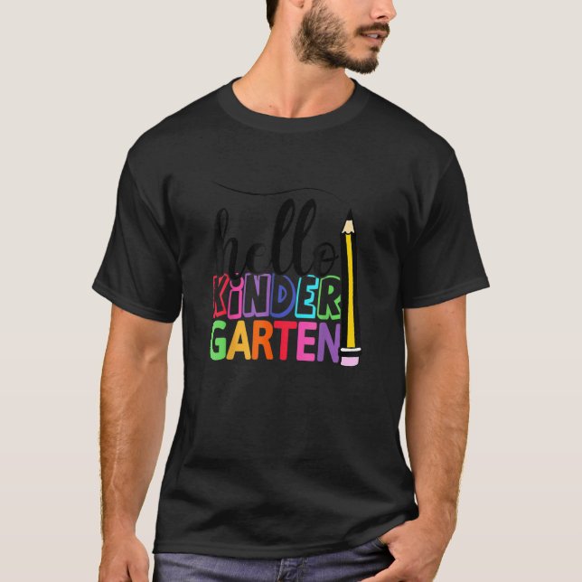 Camiseta Hola, Equipo De Kindergarten, Kinder, de vuelta al (Anverso)