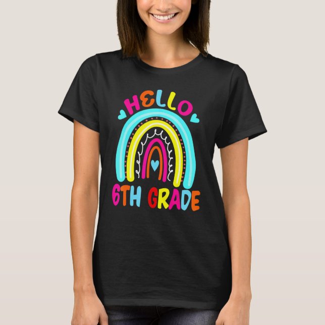 Camiseta Hola estudiante de sexto grado de Rainbow Kids de  (Anverso)