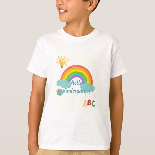 Camiseta Hola, jardín de infancia cuida el arcoiris de vuel (Anverso)