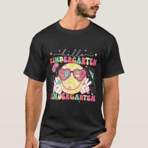Camiseta Hola Kindergarten Cara Sonriente De Vuelta Al Cole