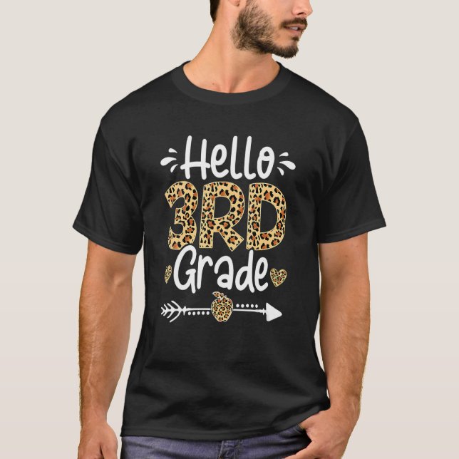 Camiseta Hola Kindergarten Leopard Feliz Día De Colegio (Anverso)