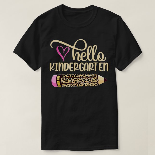 Camiseta Hola Kindergarten Leopardo Lápiz De Vuelta A La Es (Diseño del anverso)
