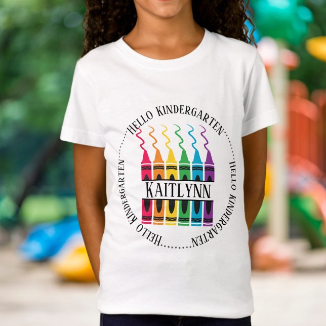 Camiseta Hola Kindergarten Nombre de Crayon Diseño Personal (Subido por el creador)