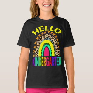 Camiseta Hola Kindergarten Rainbow Leopard de vuelta a la e