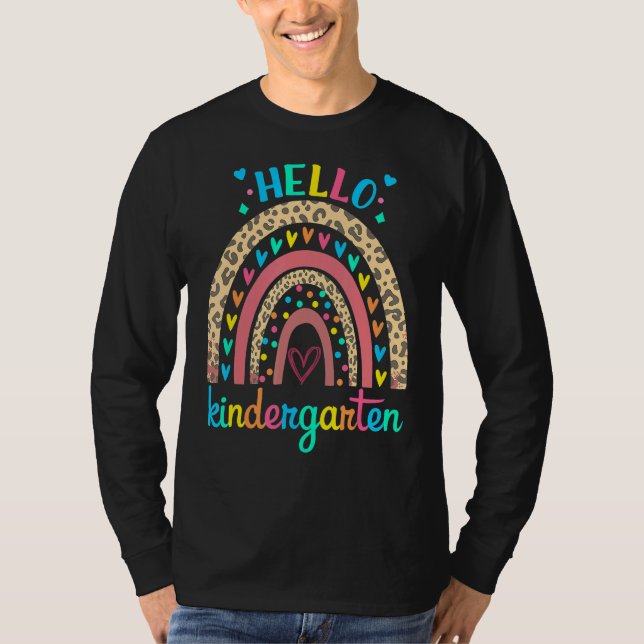 Camiseta Hola Kindergarten Retro Corazón Arcoiris Para El P (Anverso)