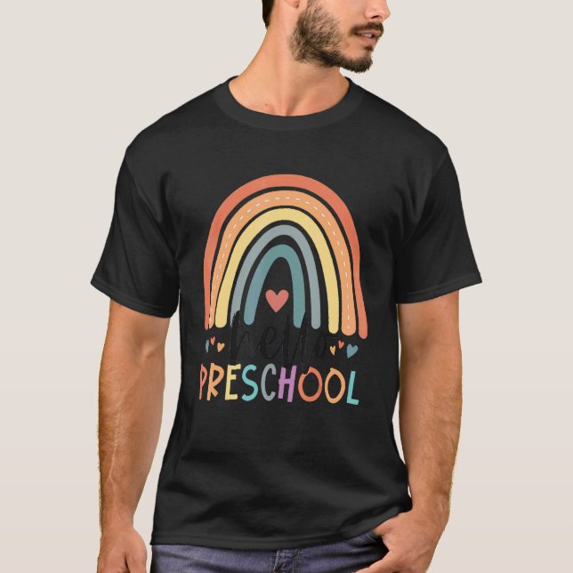 Camiseta Hola Preescolar Arcoíris Vuelta al Cole Profesor (Anverso)
