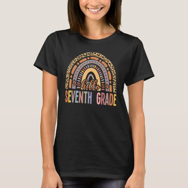 Camiseta Hola, Séptimo Grado Leopard Rainbow de vuelta a la (Anverso)