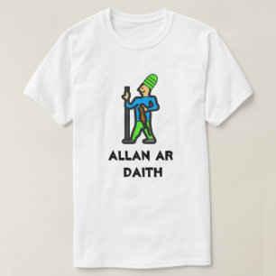 Camiseta Hombre caminando un viaje y texto galés ALLAN AR D