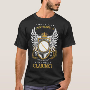 Camiseta Hombre Con Un Clarinete