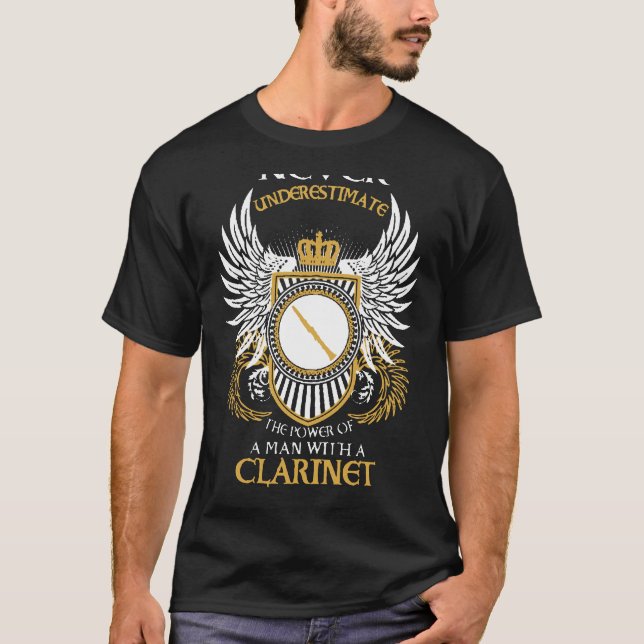 Camiseta Hombre Con Un Clarinete (Anverso)