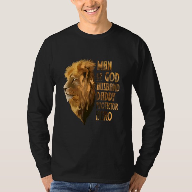 Camiseta Hombre De Dios Esposo Papá Protector Héroe León (Anverso)