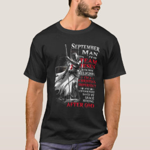 Camiseta Hombre De Septiembre Estoy En Equipo Jesús No Esta