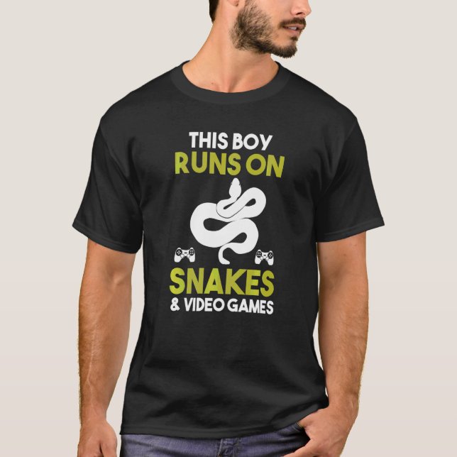 Camiseta Hombre, Este Niño Corre Con Serpientes Y Videojueg (Anverso)