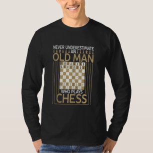 Camiseta Hombre Mayor Que Juega Al Juego De Ajedrez De Ajed