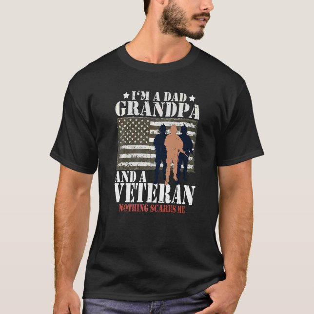 Camiseta Hombre, soy abuelo de papá y veterano día del padr (Anverso)