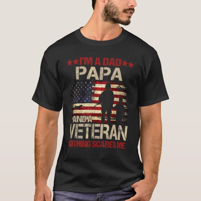 Camiseta Hombre, soy papá y un veterano, nada asusta. (Anverso)