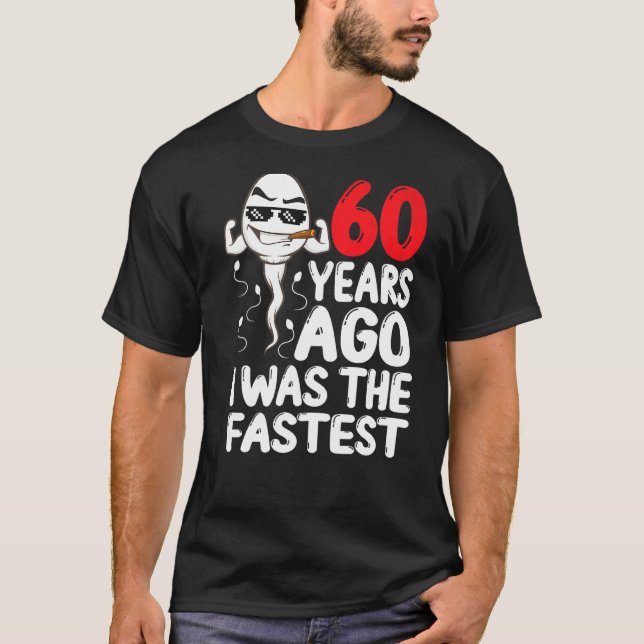 Camiseta Hombres 60 Años Atrás, Vestido De La Mordaza De Cu (Anverso)