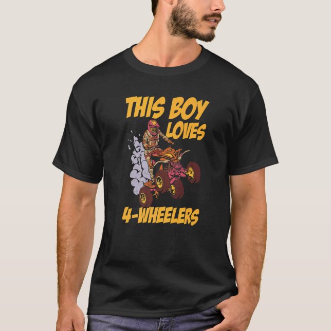 Camiseta Hombres A Este Niño Le Encanta 4 Ruedas De Ciclism (Anverso)