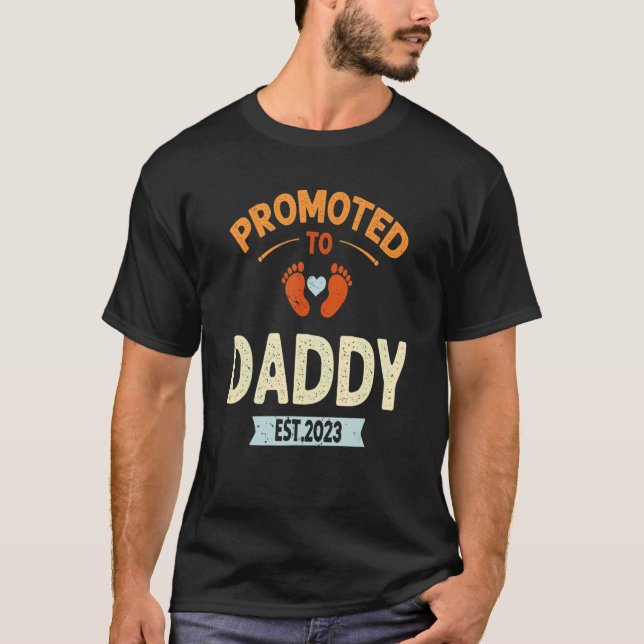 Camiseta Hombres ascendidos a papá por nuevo papá (Anverso)