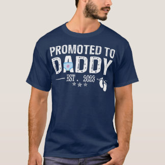 Camiseta Hombres ascendidos a papi 2023
