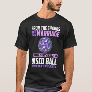 Camiseta Hombres De Las Acciones De Mi Matrimonio Me Constr