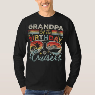Camiseta Hombres de vacaciones de crucero por el cumpleaños