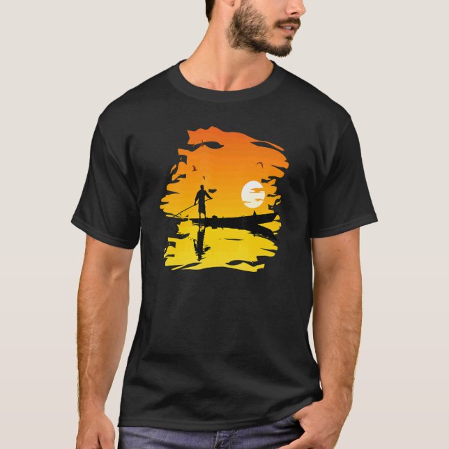 Camiseta Hombres en bote Silhouette Lake Reflection Sunset  (Anverso)