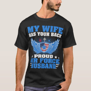 Camiseta Hombres Mi Esposa Tiene Su Esposo De La Fuerza Aér