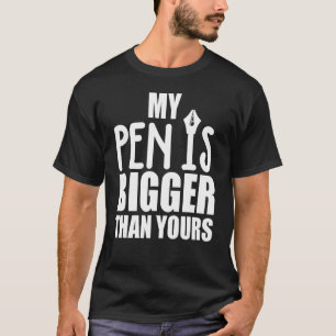 Camiseta Hombres Mi pluma es más grande que la tuya