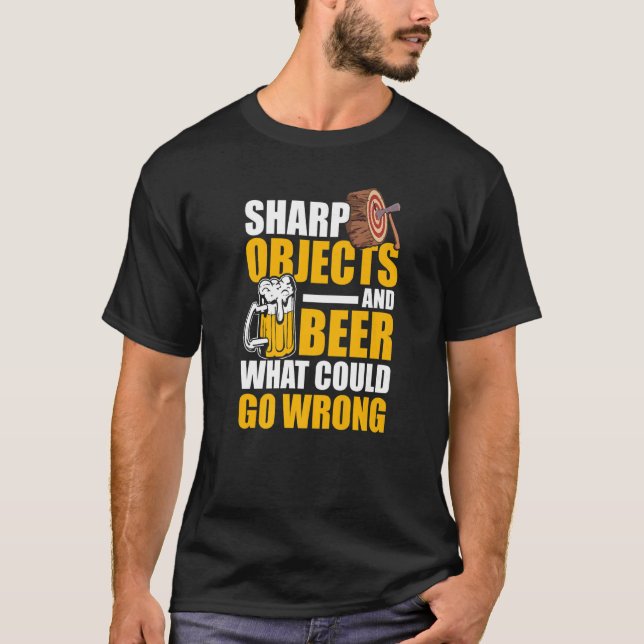 Camiseta Hombres Objetos Sharp Y Cerveza Lo Que Podría Sali (Anverso)