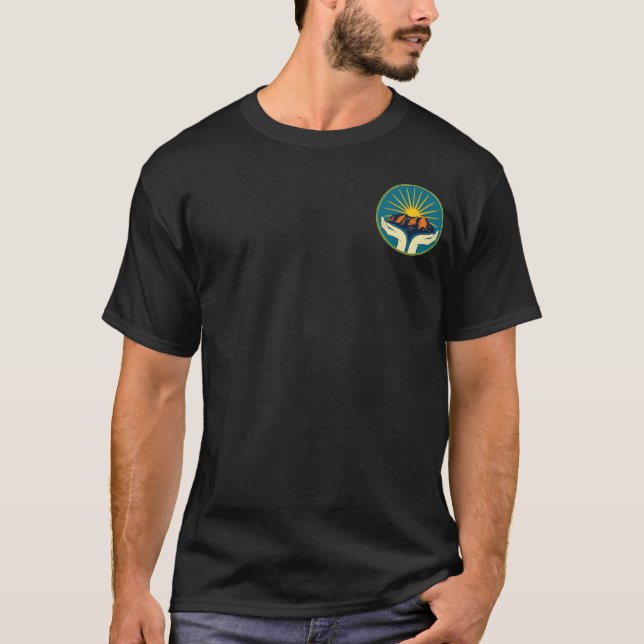 Camiseta Hombres oscuros con letras naranjas (Anverso)