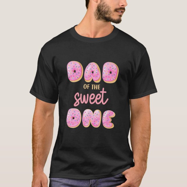 Camiseta Hombres Papá De Dulce Un Primer Cumpleaños Familia (Anverso)