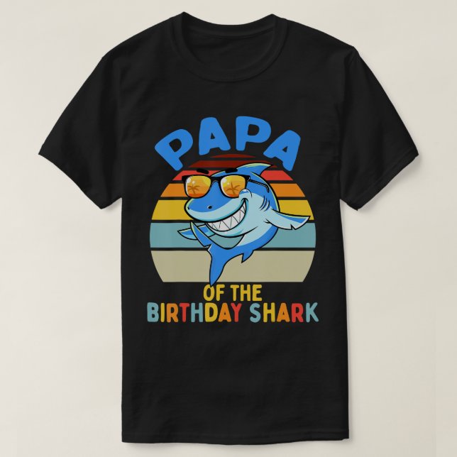 Camiseta Hombres papá de familia de cumpleaños de tiburones (Diseño del anverso)