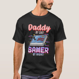 Camiseta Hombres Papi Por Día Gamer Por Noche Arcade Stick