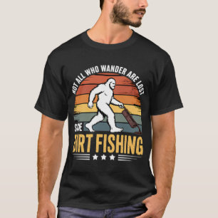 Camiseta Hombres pescando Bigfoot con detector de metales e