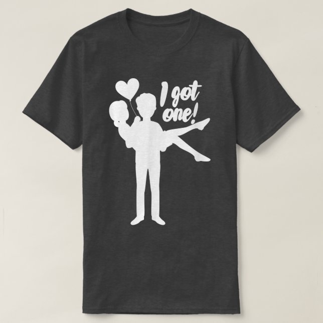 Camiseta Hombres tengo un novio novia boda despedida de sol (Diseño del anverso)
