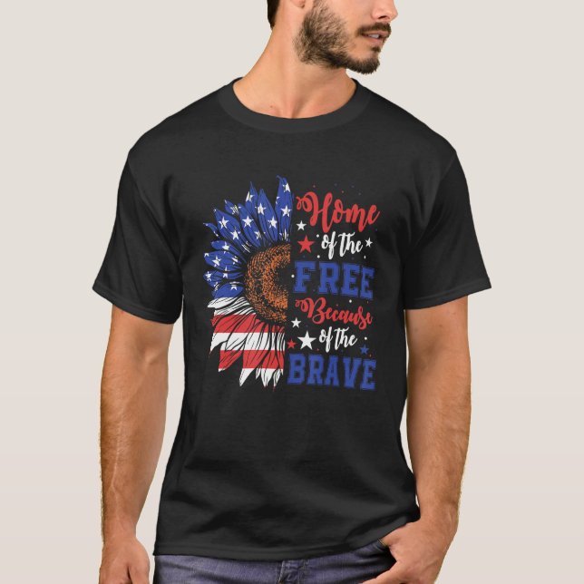 Camiseta Home Of The Free Because Of The Brave USA Flag Sun (Anverso)