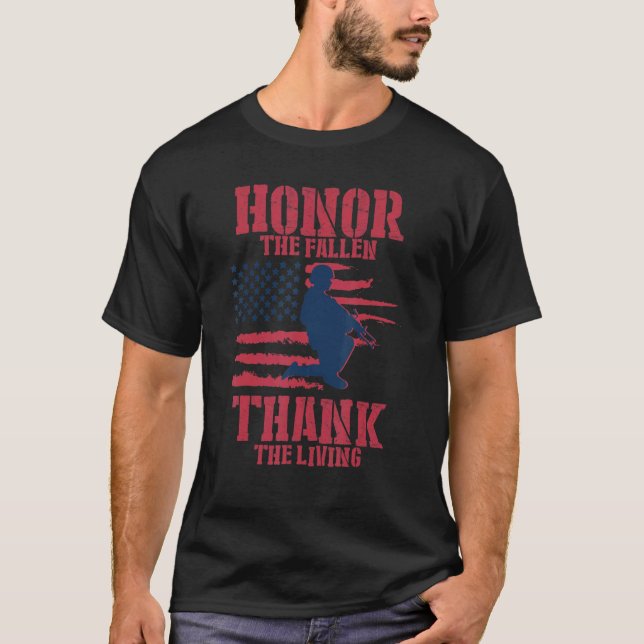 Camiseta Honor The Fallen Gracias A La Vida Patriótica Memo (Anverso)