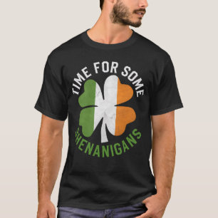 Camiseta Hora de algunas travesuras trébol Día de San Patri