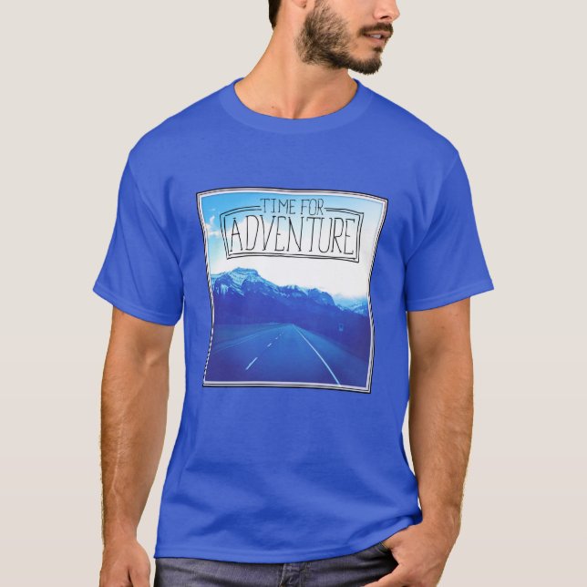 Camiseta Hora para la aventura (Anverso)
