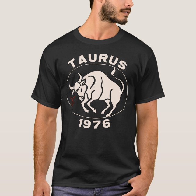 Camiseta Horoscopio Rótulo Zodiaco Bull Taurus 1976 (Anverso)