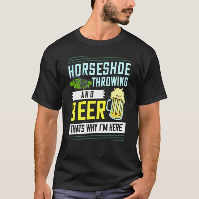 Camiseta Horseshoe lanzando zapatos (Anverso)