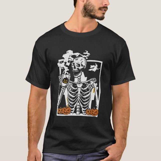 Camiseta Hot Coffee Skeleton Drinking Halloween Skull Pumpk (Anverso)