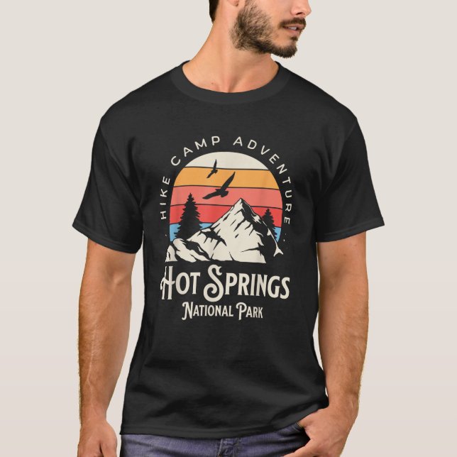 Camiseta Hot Springs Arkansas Nature Hike Mountains Al aire (Anverso)
