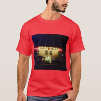 Camiseta Hotel Mcall encendido